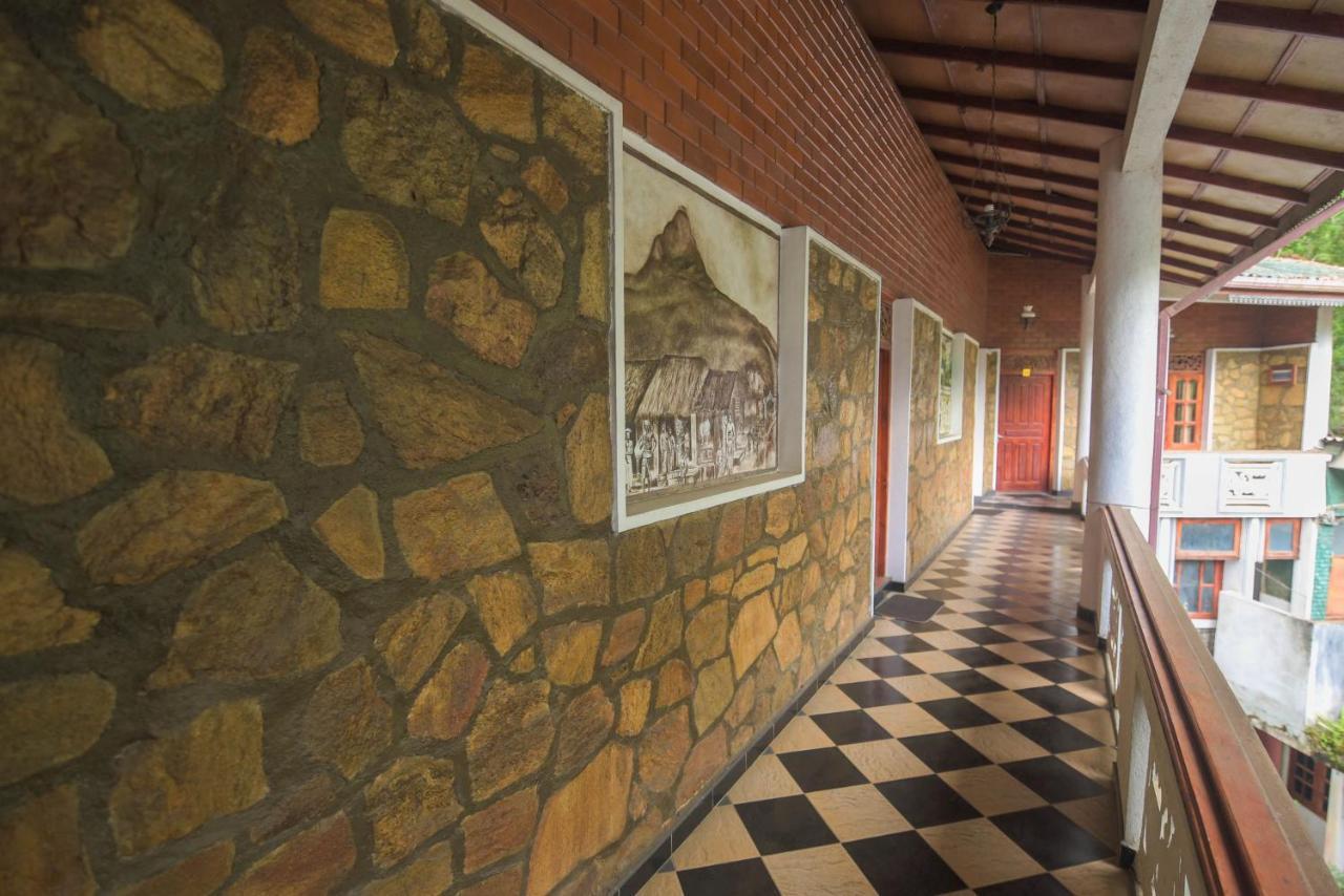 Wathsala Inn Nallathanniya Extérieur photo